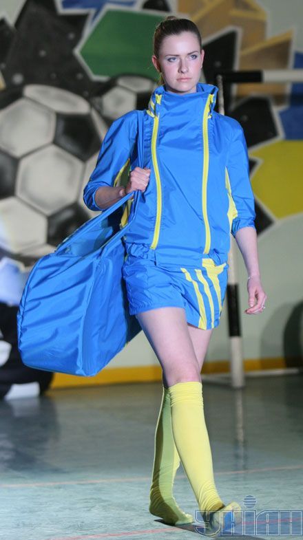 У Львові відбувся показ мод Lviv Euro 2012 Fashion Day (фоторепортаж)